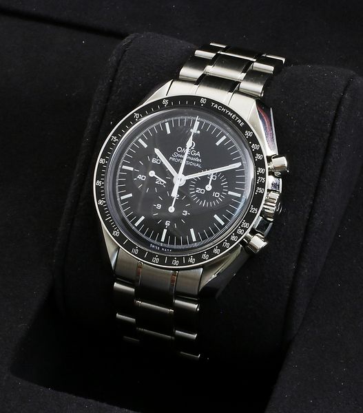 Omega Speedmaster Moonwatch 311.30.42.30.01.005